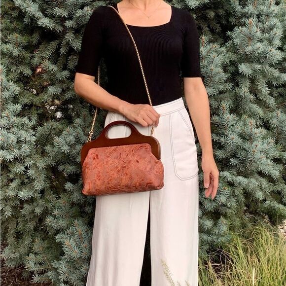 Handmade Distressed Genuine Embossed Leather Wooden Frame Bag &  2 Chain styles - Picture 12 of 15